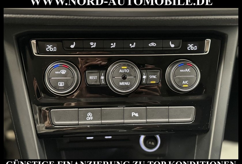 Volkswagen Touran Touran R-Line 2.0 TDI DSG Navi*LED*AHK*