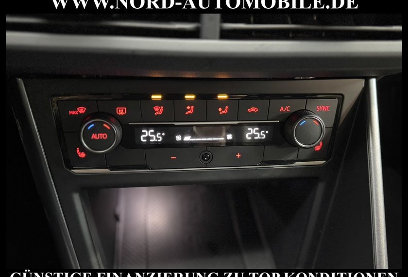 Volkswagen Polo Polo R-Line 1.0 TSI DSG Navi*LED*ACC*Kamera*