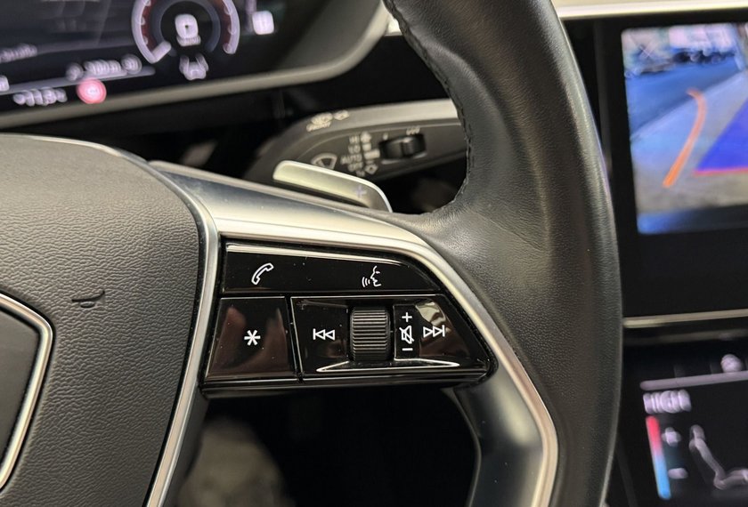 Audi e-tron e-tron Sportback 55 QU.Advanced Matrix/Head-Up/