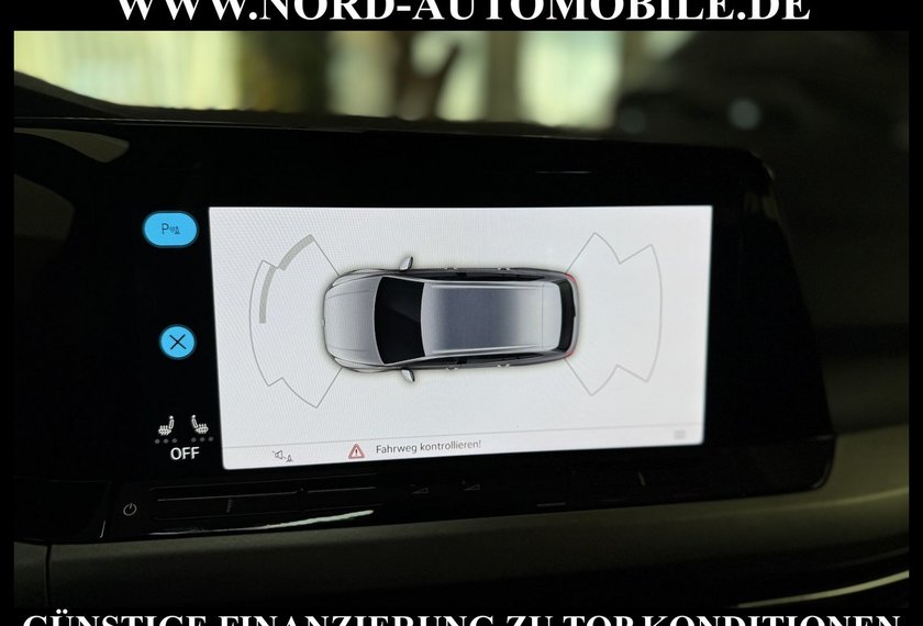 Volkswagen Golf Golf VIII Variant 1.5 eTSI Life DSG AHK/Navi/LED