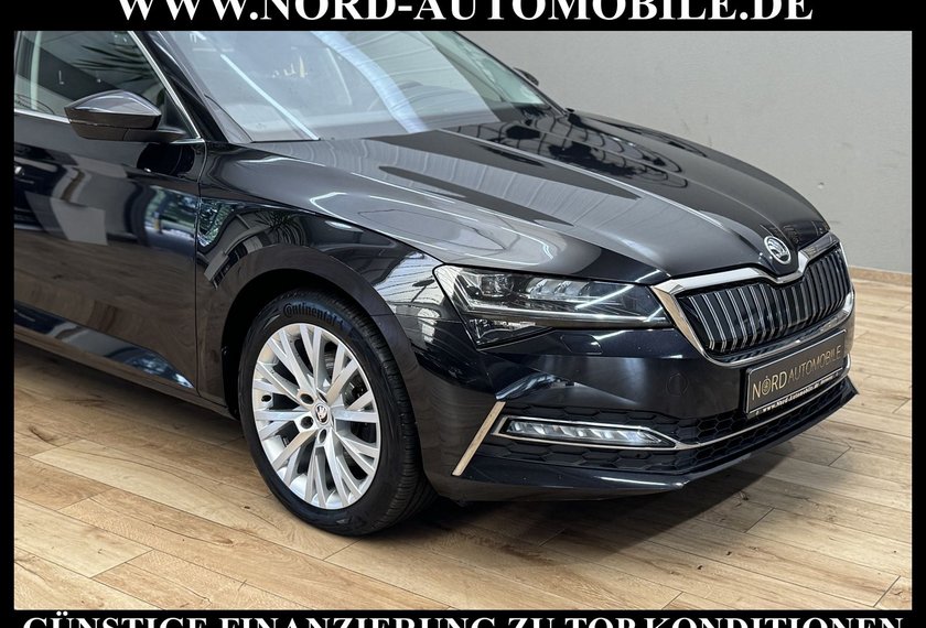 Skoda Superb Superb iV Combi Style 1.4 TSI DSG Kamera/AHK/LED