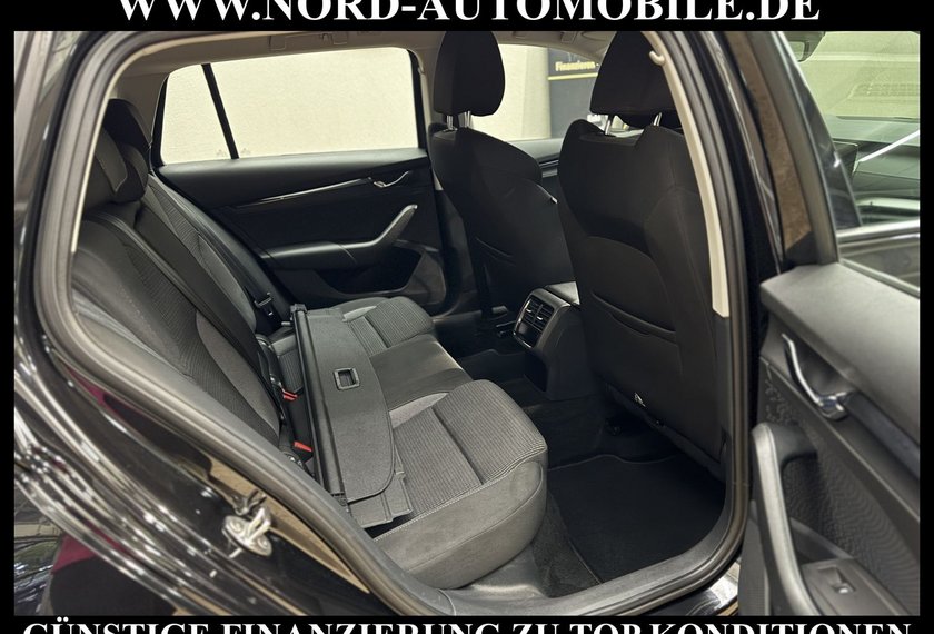 Skoda Octavia Octavia iV Combi Style 1.4 TSI DSG Navi/LED/Spur