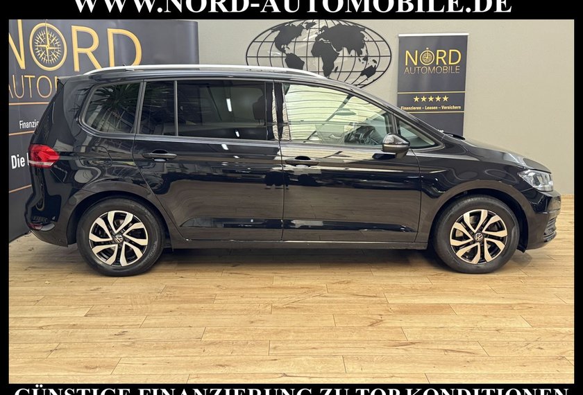 Volkswagen Touran Touran ACTIVE 1.5 TSI Navi/PDC/SHZ/16/App Connec