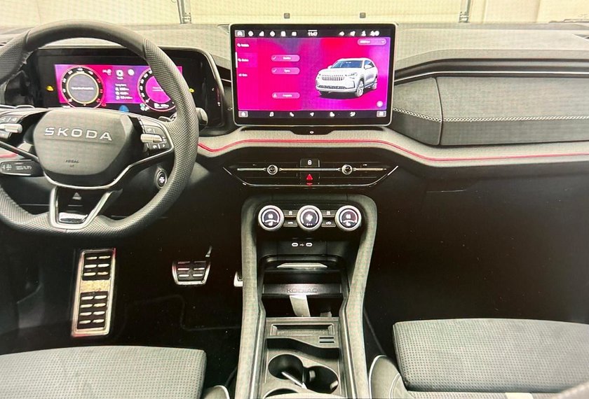 Skoda Kodiaq Kodiaq SPORTLINE DSG *7-SITZ*PANO*VIRT*DCC*