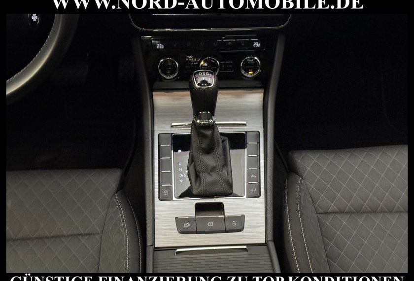 Skoda Superb Superb Combi 2.0 TDI DSG Ambition *AHK*PANO*VIRT