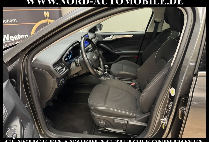 Ford Focus Focus Turnier 2.0 EB Titanium *AHK*ACC*Pano*B&amp;O*