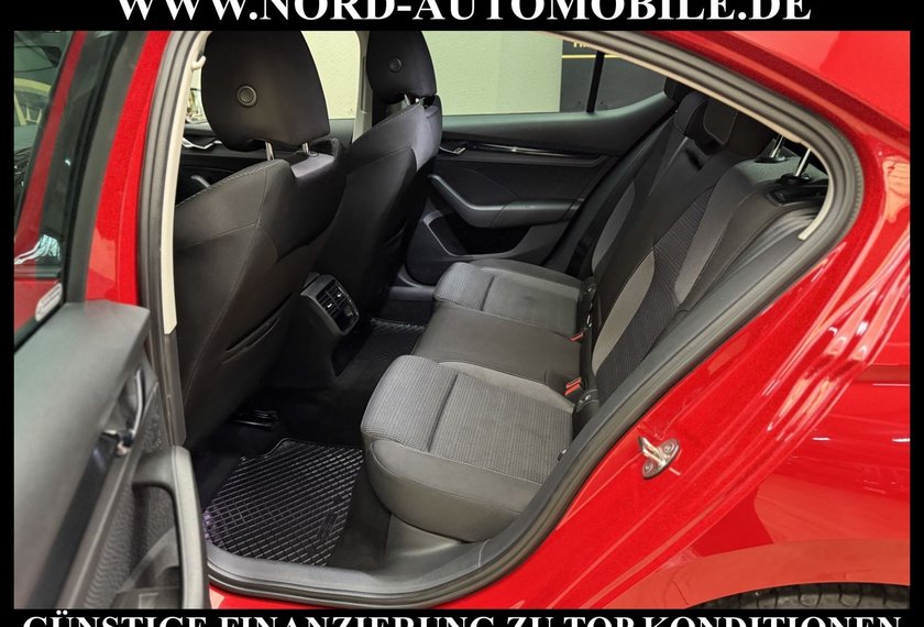 Skoda Octavia Octavia Limousine Ambition 1.5 TGI G-TEC DSG LED