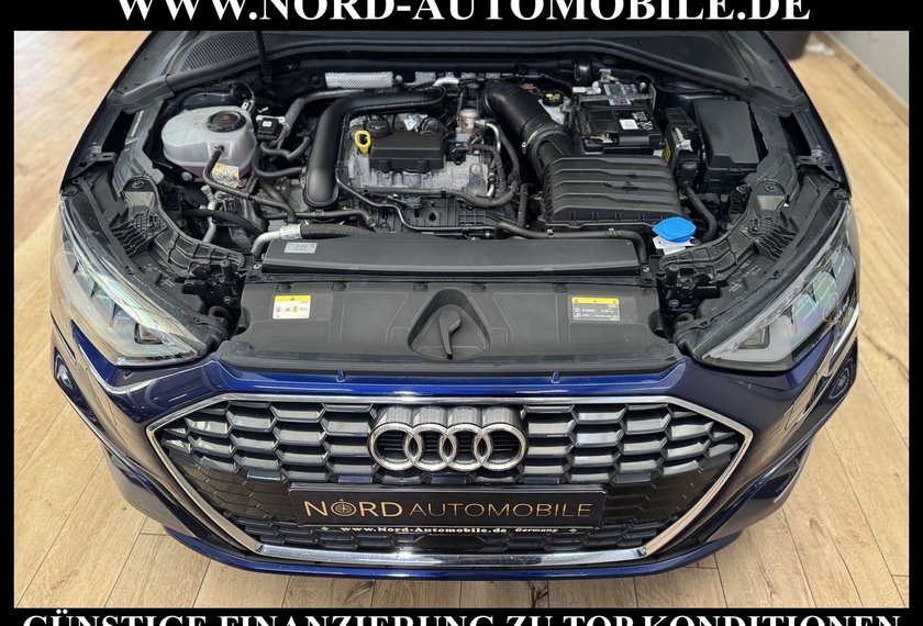 Audi A3 A3 Sportback S-Line  30 TFSI S-Tronic AHK/18/