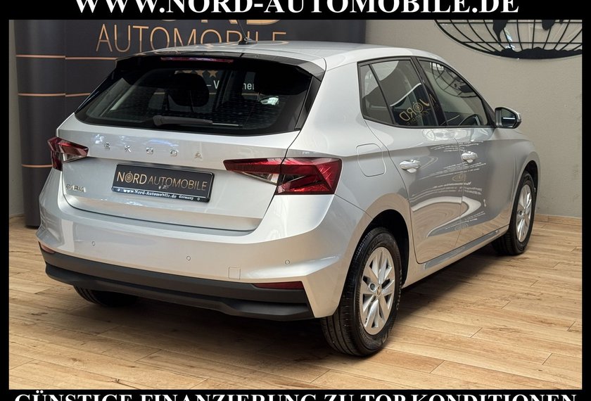 Skoda Fabia Fabia Ambition 1.0 MPI LED/Klima/Spurhalte/PDC