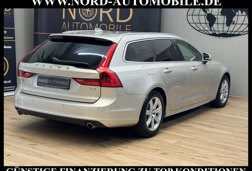 Volvo V90 V90 Kombi D4 Momentum *LED*H&amp;K*BLIS*KAM*LEDER*
