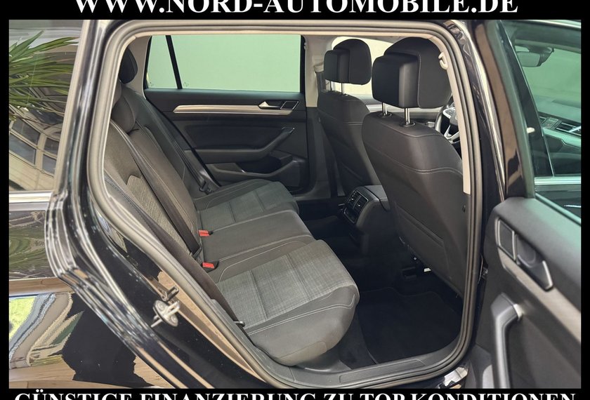 Volkswagen Passat Variant Passat Variant R-line 2.0 TDI DSG Dig.Cockpit