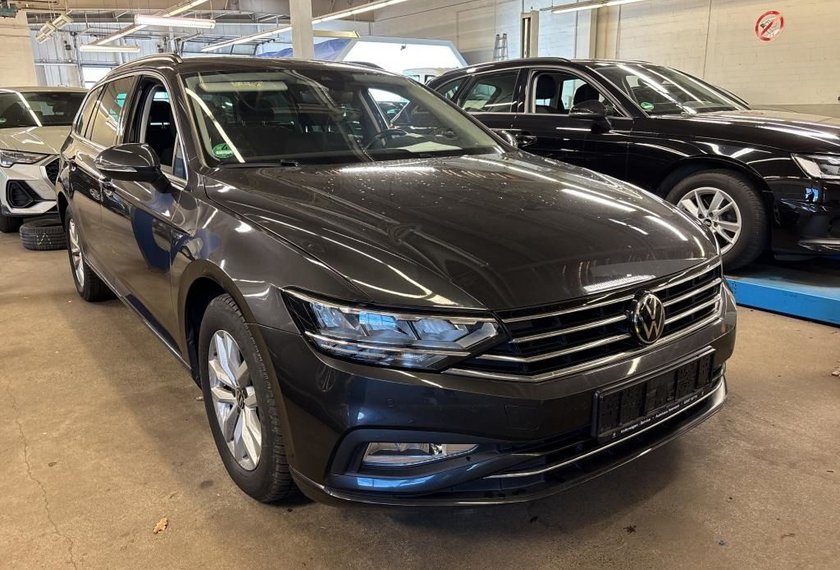 Volkswagen Passat Variant Passat Variant Business 2.0 TDI DSG AHK/Kamera/