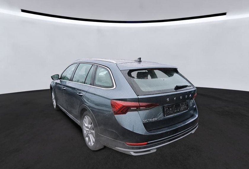 Skoda Octavia Octavia Scout Combi 2.0 TDI DSG AHK/Head-Up/