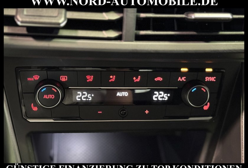Volkswagen Polo Polo R-Line 1.0 TSI Dig.Cockpit/Navi/LED/17