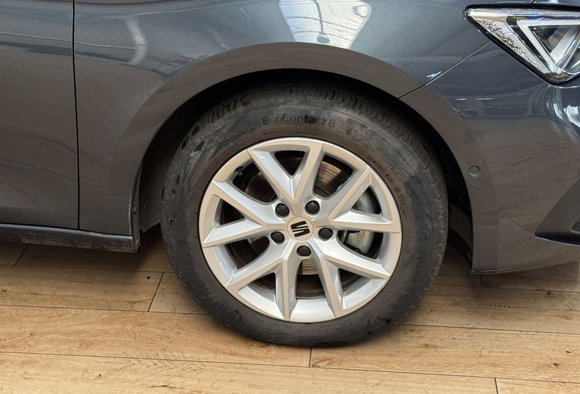 Seat Leon Leon Style 2.0 TDI DSG Kamera/Navi/Virt.Cockpit