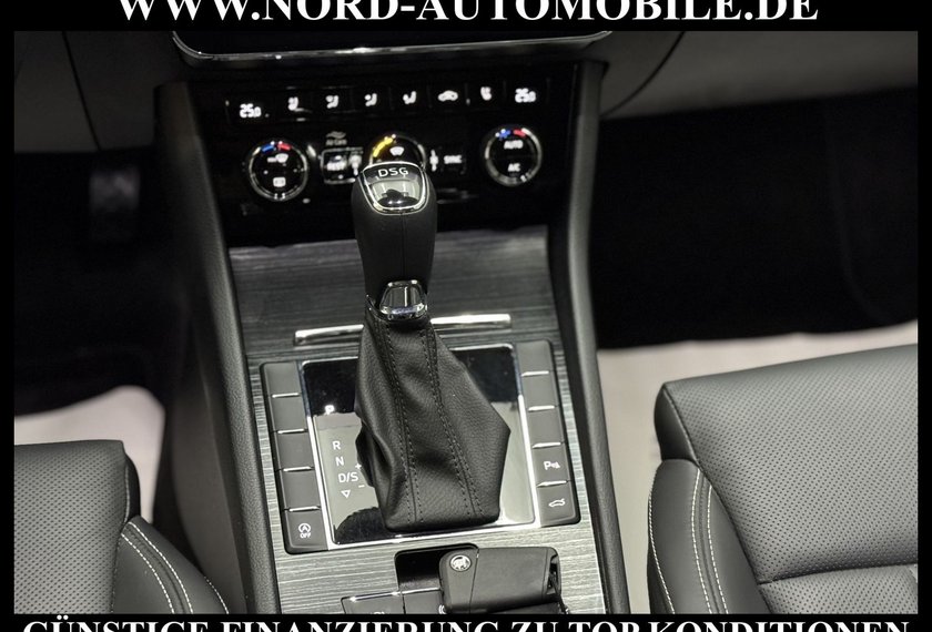 Skoda Superb Superb Combi 2.0 TDI DSG PREMIUM *AHK*LED*KAM* P