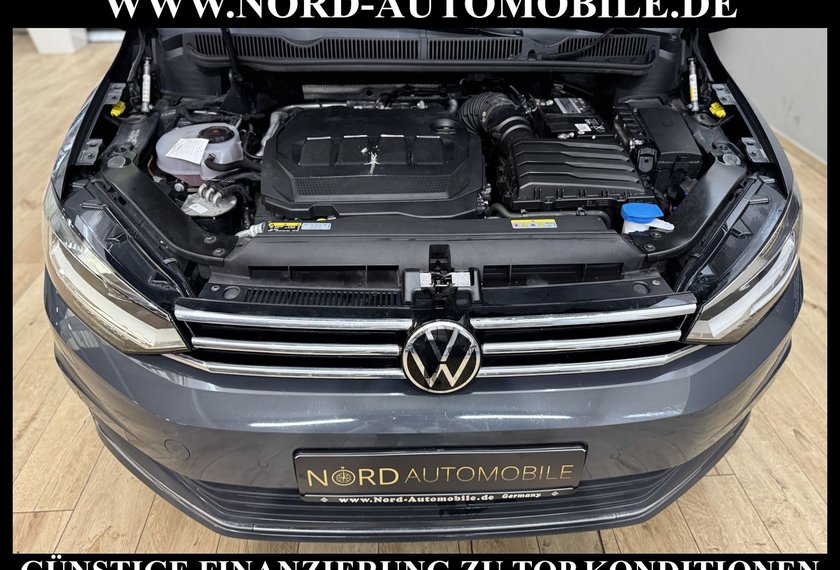 Volkswagen Touran Touran Highline 2.0 TDI DSG 7-Sitzer/Pano/AHK/17
