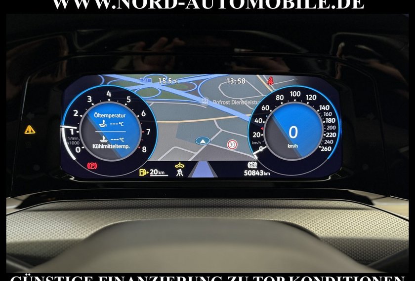 Volkswagen Golf Golf VIII Lim.1.5 TSI Active Matrix/StHz/Navi/
