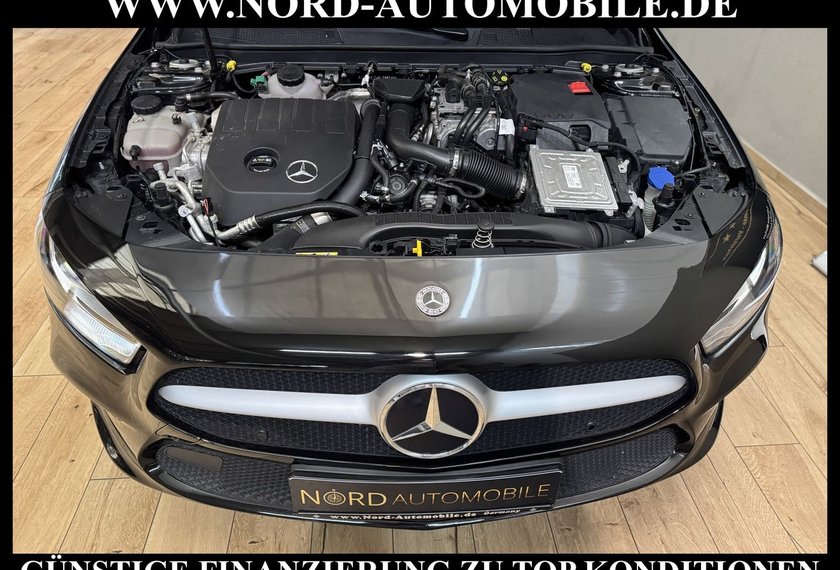Mercedes-Benz A 250 A 250 e Automatik *MBUX+*SHZ*Kamera*Carplay*