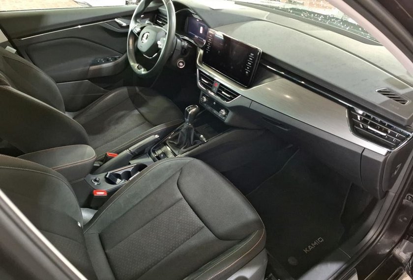 Skoda Kamiq Kamiq SCOUTLINE 1.5 TSI DSG*AHK*VIRT*18Z*LED*ACC