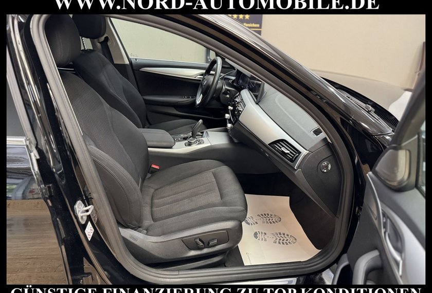 BMW 520 520 e touring AUTOM *AHK*PANO*LUFT*ACC*UPE:71