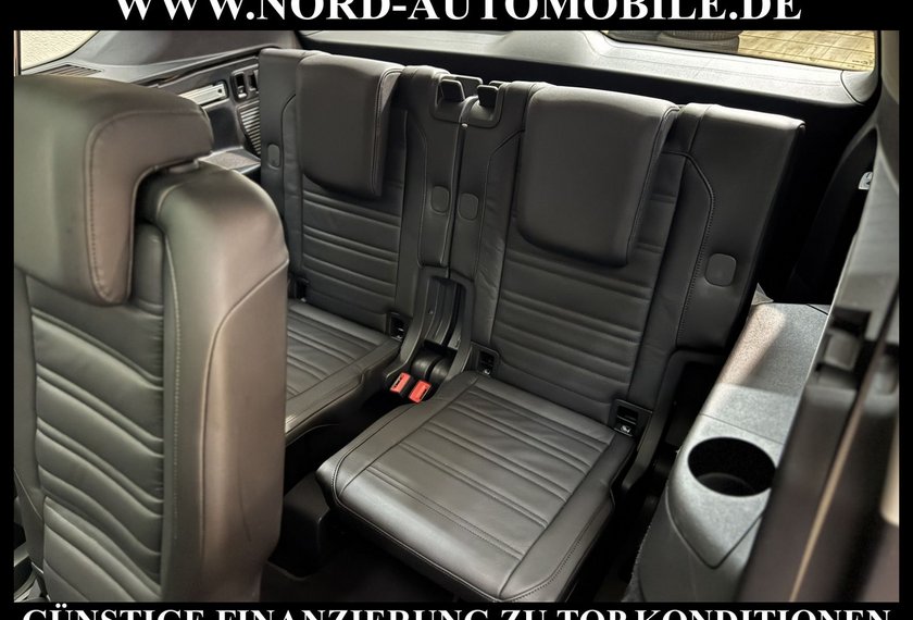 Volkswagen Touran Touran Highline 2.0 TDI DSG 7-Sitzer/Pano/AHK/17
