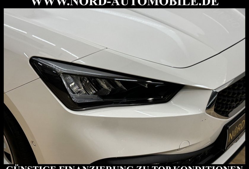 Seat Leon Leon Sportstourer 1.5 TSI Style *LED*CARPLAY*KAM