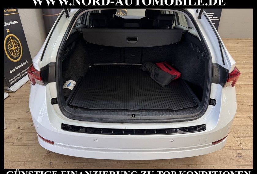 Skoda Octavia Octavia iV Combi Style 1.4 TSI DSG Head-Up/Navi/