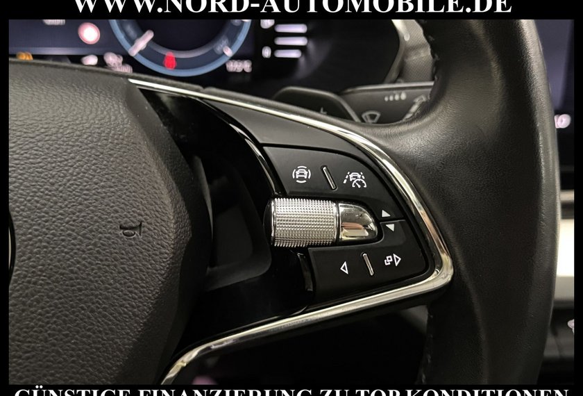 Skoda Octavia Octavia iV Combi Style 1.4 TSI DSG Head-Up/18/