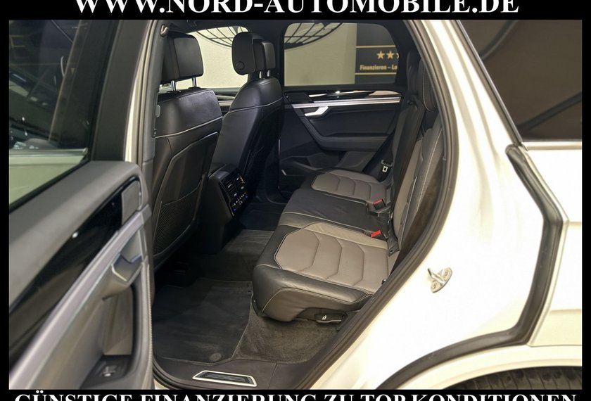 Volkswagen Touareg Touareg 3.0TDI R-Line 4MOT Luft/AHK/ACC/20/Leder