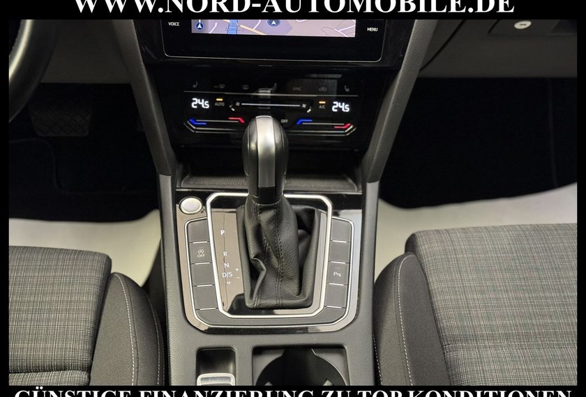 Volkswagen Passat Variant Passat Variant 2.0 TDI DSG Kamera/Navi/LED Busin