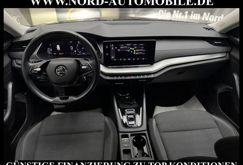 Skoda Octavia Octavia iV Combi Style 1.4 TSI DSG Navi/LED/Spur