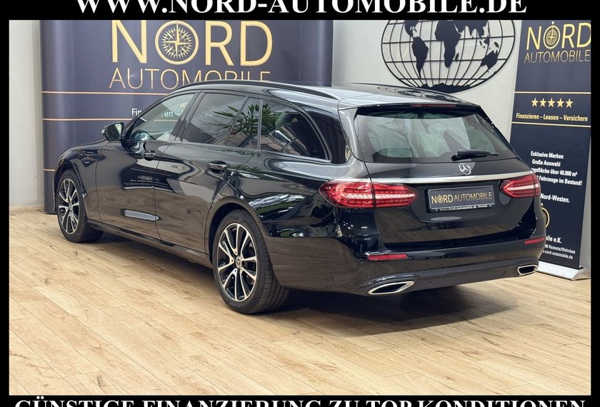 Mercedes-Benz E 220 E 220 d T Avantgarde Distro+*AHK*StHz*Memo*MBEAM