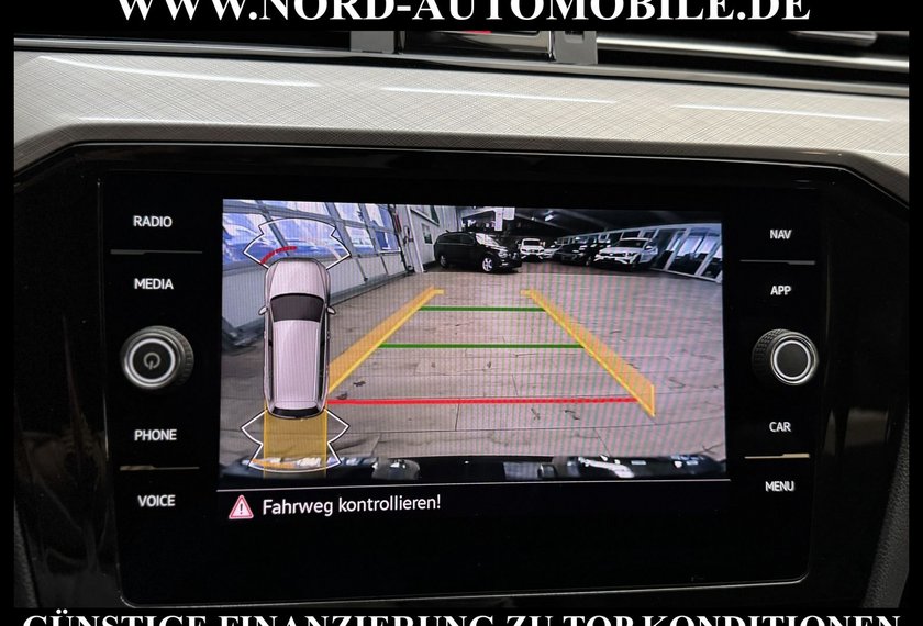 Volkswagen Passat Variant Passat Variant 2.0 TDI DSG Business Kamera/Navi/
