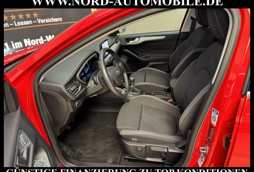 Ford Focus Focus Lim. 1.5 EcoBlue *LED*AHK*ACC*StHz*Kamera*