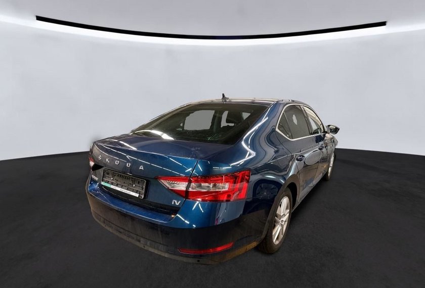 Skoda Superb Superb iV Limousine Ambition 1.4 TSI DSG Virt.Co
