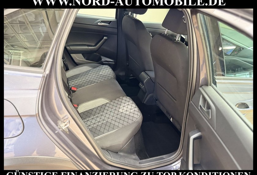 Volkswagen Taigo Taigo 1.5 TSI DSG R-Line Dig.Cockp/Kamera/Matrix