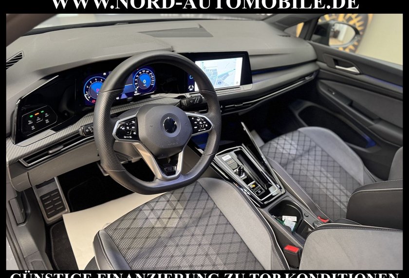 Volkswagen Golf Golf 1.5 eTSI DSG R-Line Black Style Kamera/18/