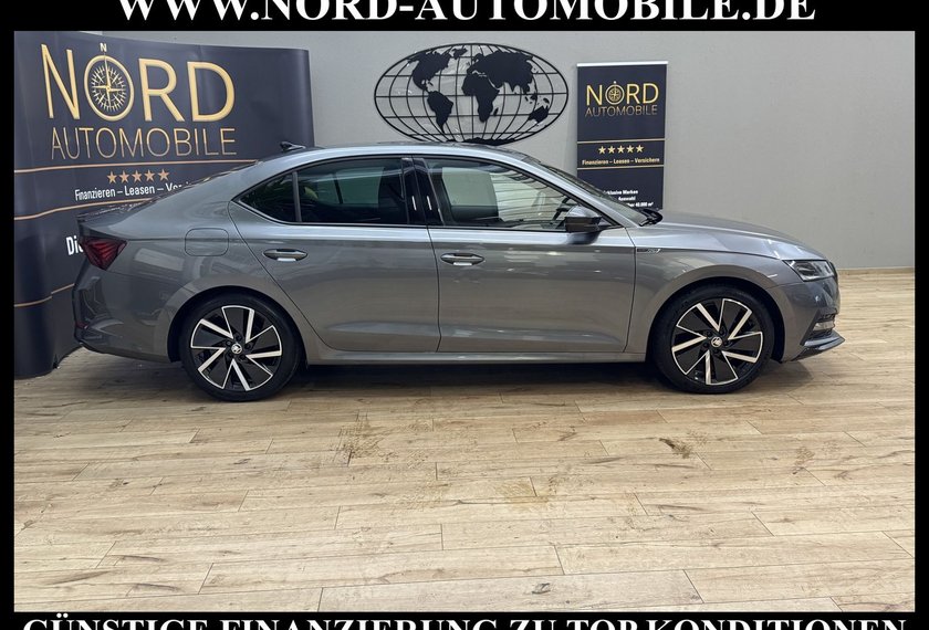 Skoda Octavia Octavia Limousine Sportline 2.0 TDI DSG Head-Up
