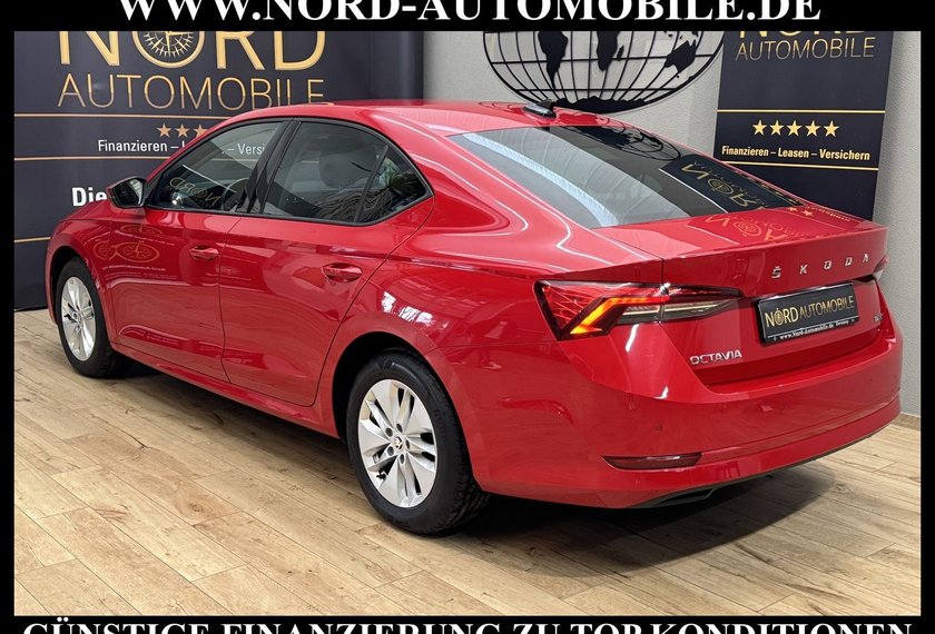 Skoda Octavia Octavia Limousine Ambition 1.5 TGI G-TEC DSG LED