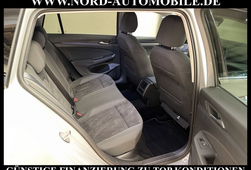 Volkswagen Golf Golf Variant Style 1.5 eTSI DSG Kamera/AHK/Navi/