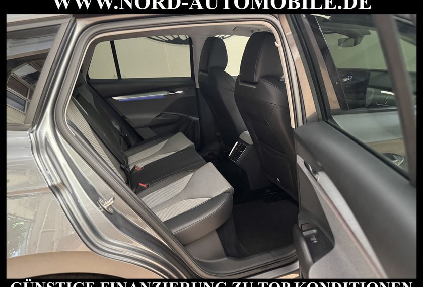 Skoda Enyaq Enyaq iV 60 Loft Panorama/Matrix/Kamera/19