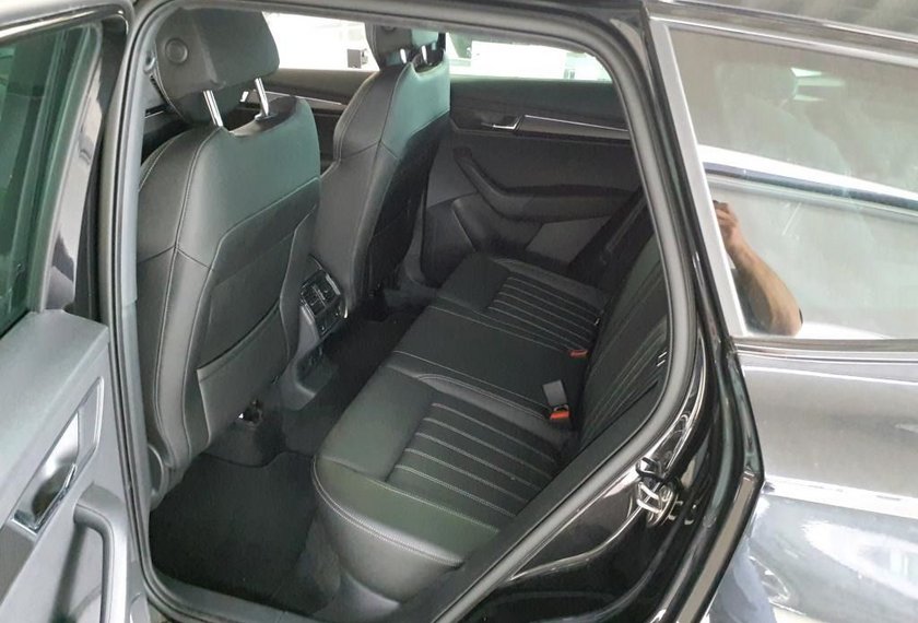 Skoda Karoq Karoq 2.0 TSI Sportline 4x4 DSG Leder/AHK/Virt.C