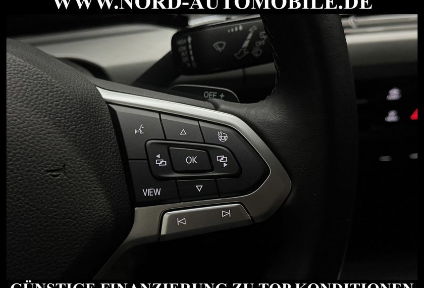Volkswagen Golf Golf VIII Variant Life 1.5 eTSI DSG*AHK*ACC*KAM*