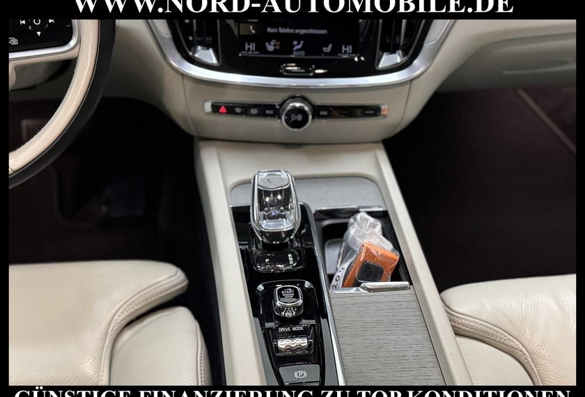 Volvo S60 S60 Lim. B4 INSCRIPTION *HARMAN*18Z*LEDER*UPE:51