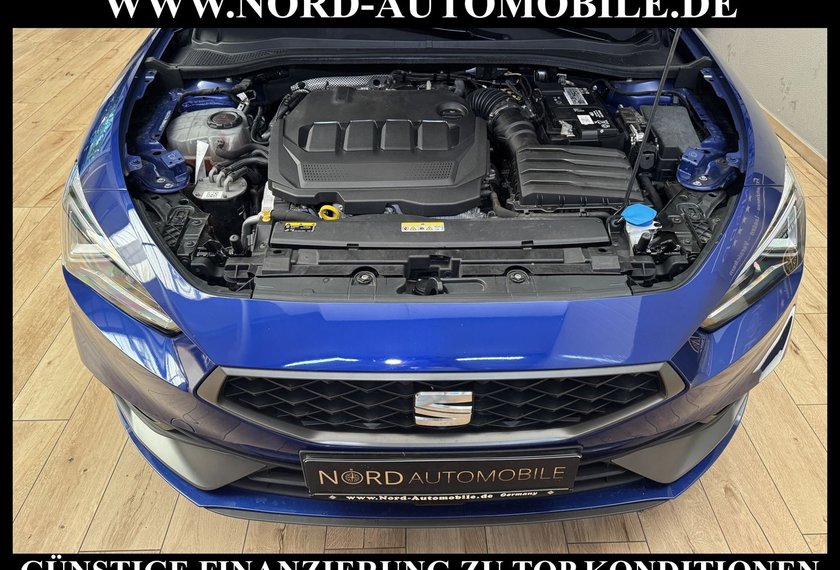 Seat Leon Leon Sportstourer 2.0 TDI DSG FR *LED*AHK*PANO*