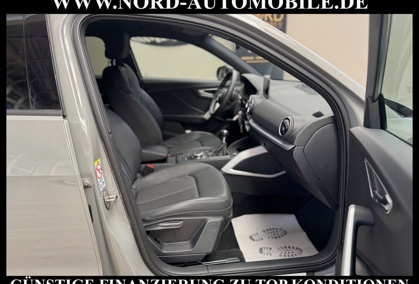 Audi Q2 Q2 35 TFSI S-LINE *AHK*19 ZOLL*LED*MEGA-OPTIK