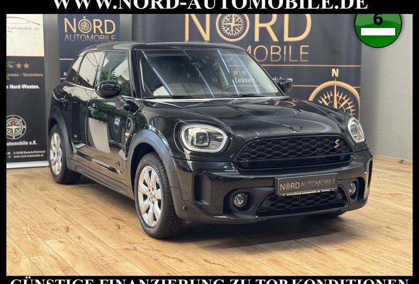 MINI Cooper Countryman Cooper Countryman S ALL4 Essential Trim *LED*NAV