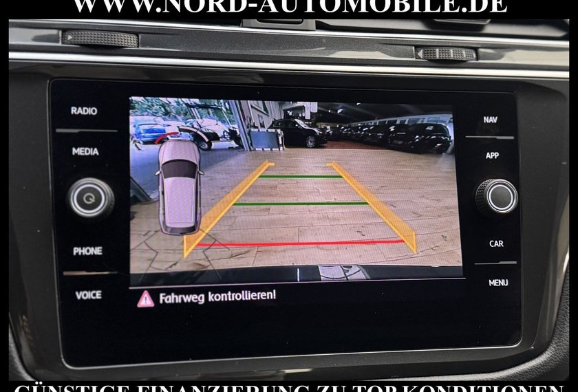 Volkswagen Tiguan Tiguan Highline 4MOT 2.0 TDI DSG Dig.Cockpit/Kam