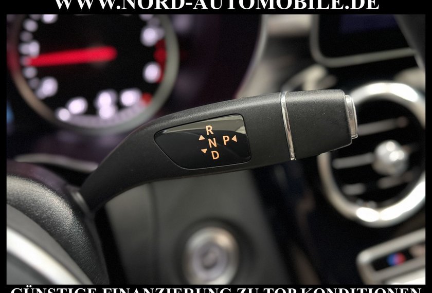 Mercedes-Benz C 300 C 300 T d EXCLUSIVE *AHK*LED*DISTRO*LEDER